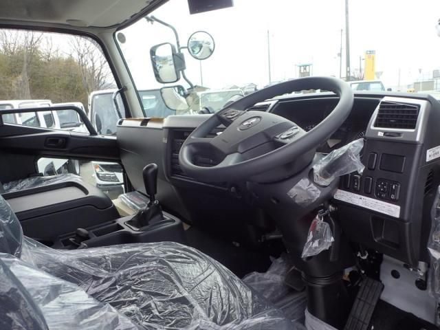 MITSUBISHI FUSOU FIGHTER 2025 Image 31