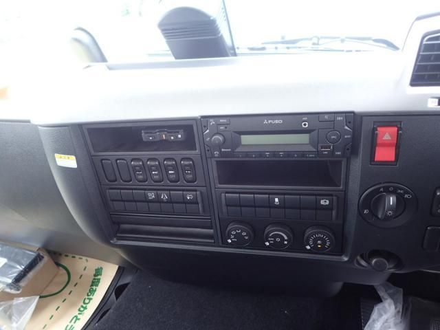 MITSUBISHI FUSOU FIGHTER 2025 Image 31