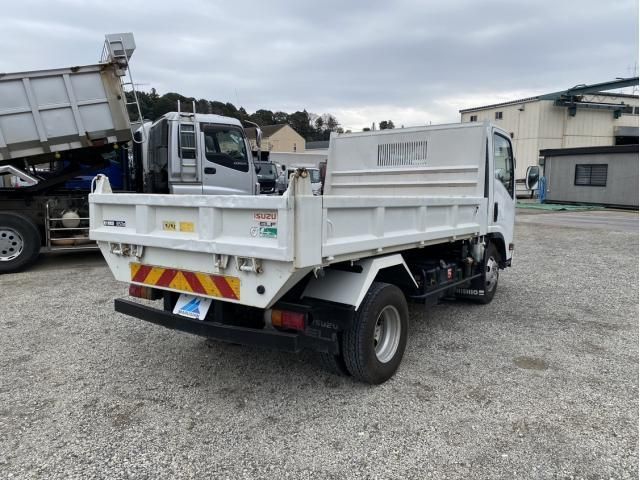 ISUZU ELF 2012 Image 31