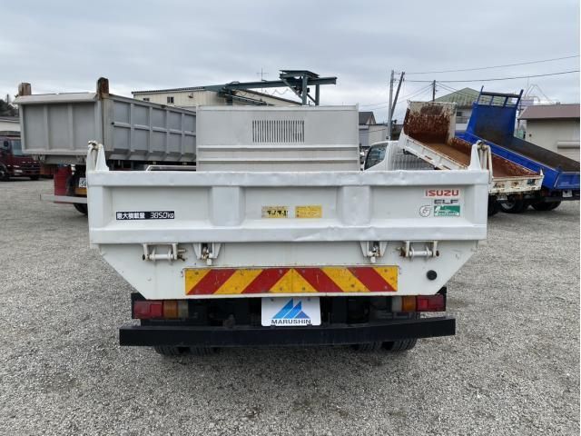 ISUZU ELF 2012 Image 31