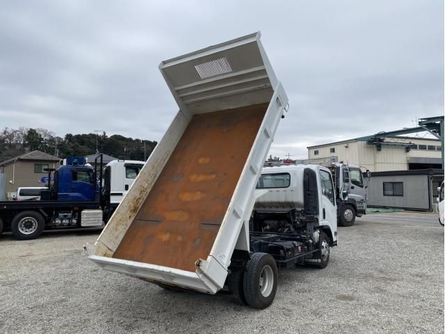 ISUZU ELF 2012 Image 31