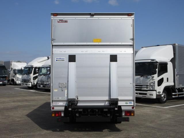 ISUZU ELF 2017 Image 31