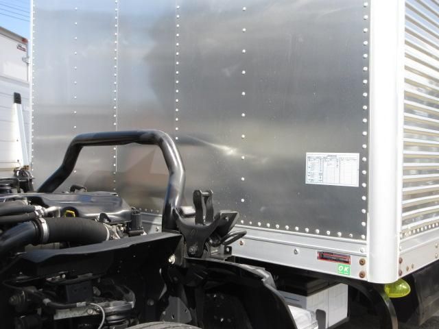 ISUZU ELF 2017 Image 31