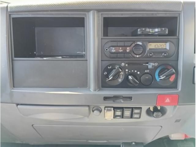 ISUZU ELF 2021 Image 31