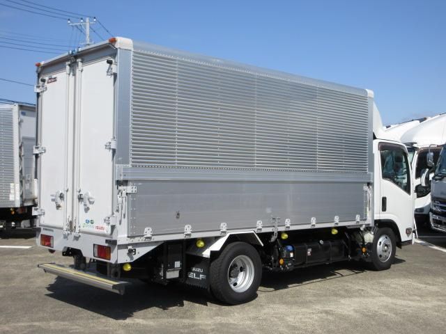 ISUZU ELF 2020 Image 31