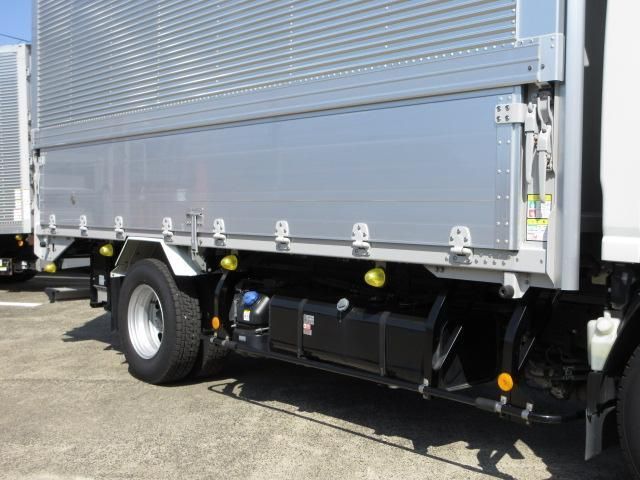 ISUZU ELF 2020 Image 31