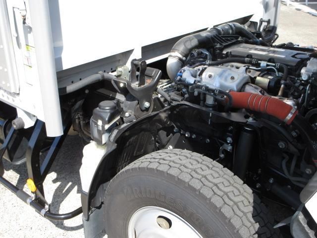 ISUZU ELF 2020 Image 31