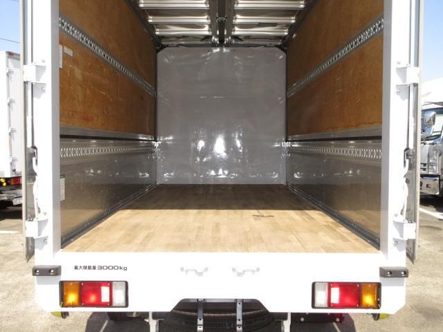 ISUZU ELF 2020 Image 31