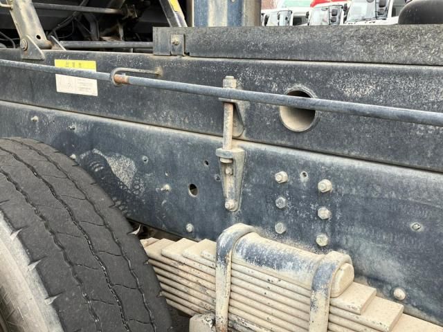 HINO PROFIA 2014 Image 31