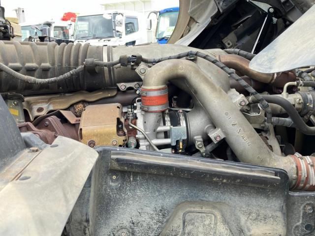 HINO PROFIA 2014 Image 31