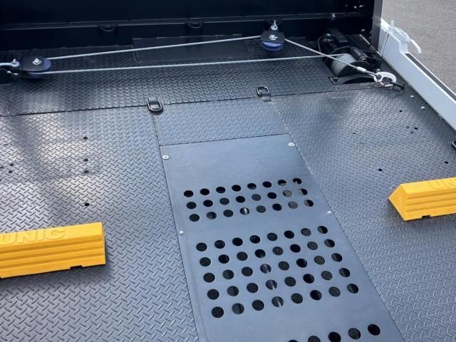 ISUZU ELF 2023 Image 31