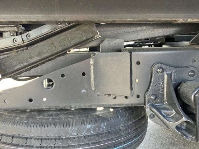 ISUZU ELF 2023 Image 31