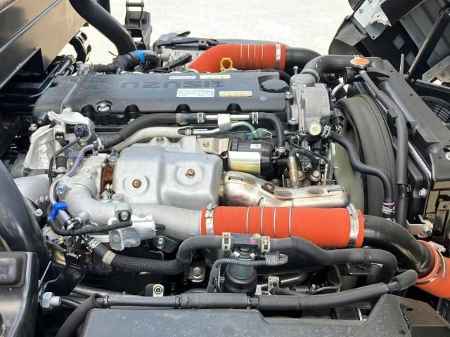 ISUZU ELF 2023 Image 31