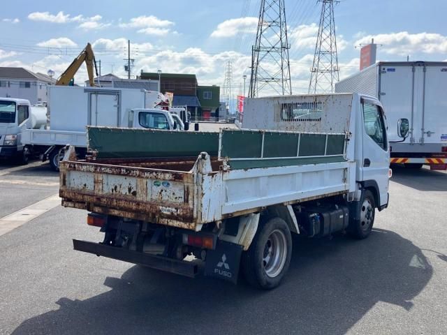 MITSUBISHI CANTER 2011 Image 31