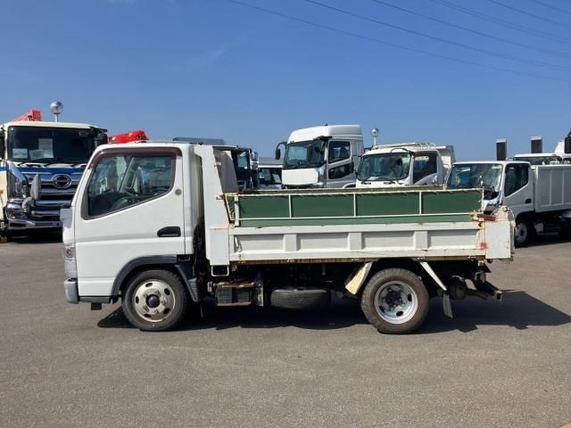 MITSUBISHI CANTER 2011 Image 31