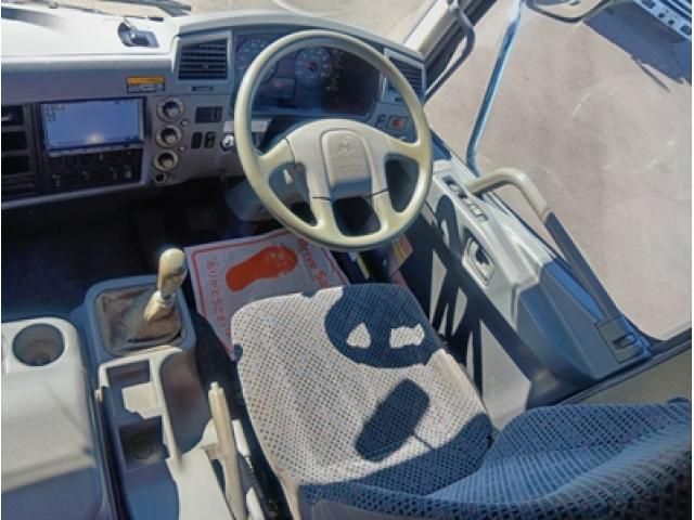 MITSUBISHI FUSOU FIGHTER 2014 Image 31