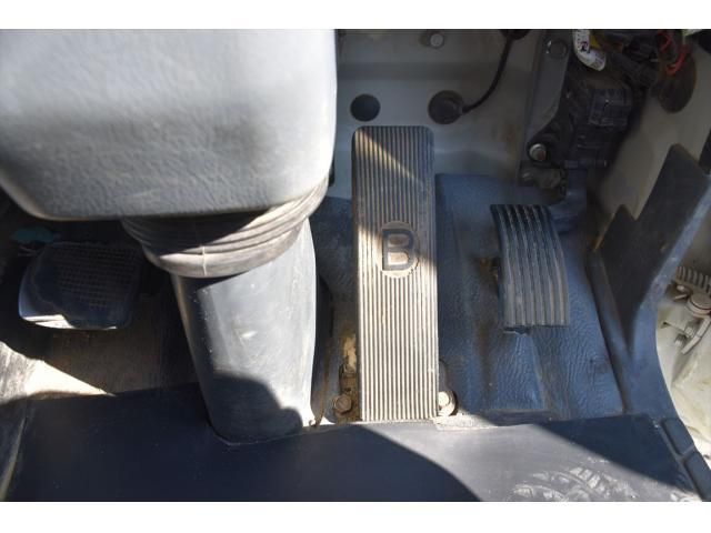 MITSUBISHI FUSOU FIGHTER 2016 Image 31