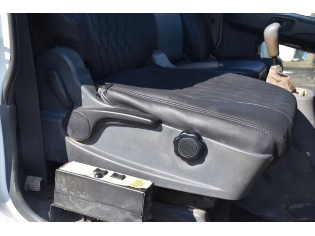 MITSUBISHI FUSOU FIGHTER 2016 Image 31