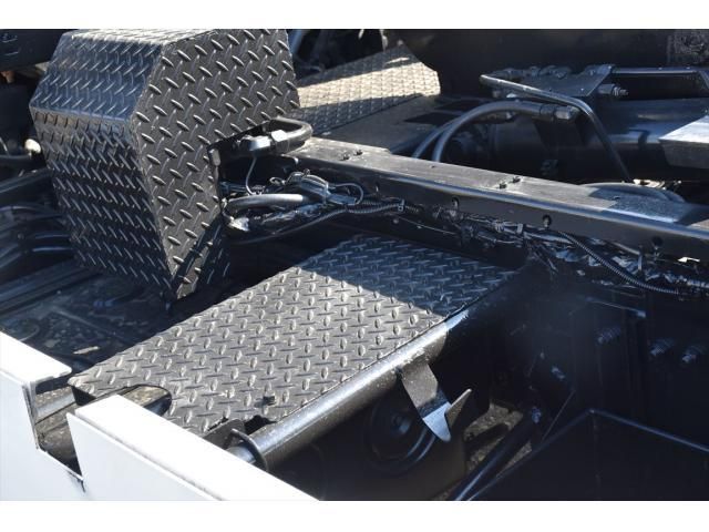 MITSUBISHI FUSOU FIGHTER 2016 Image 31