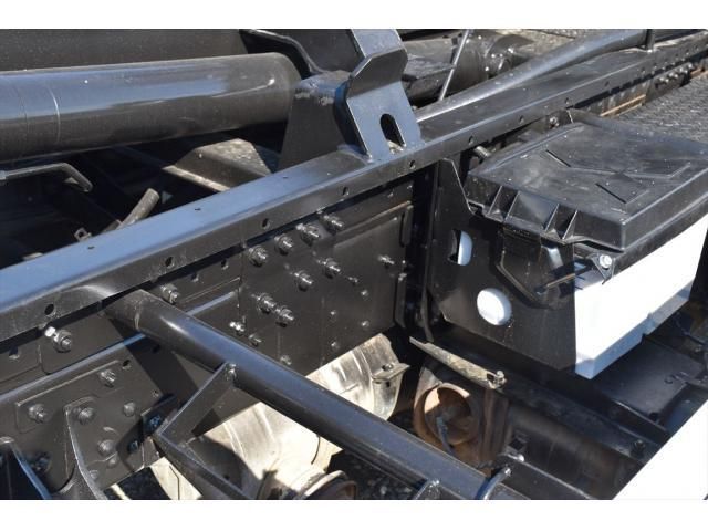 MITSUBISHI FUSOU FIGHTER 2016 Image 31