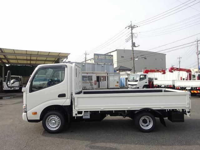 TOYOTA DYNA 2026 Image 31