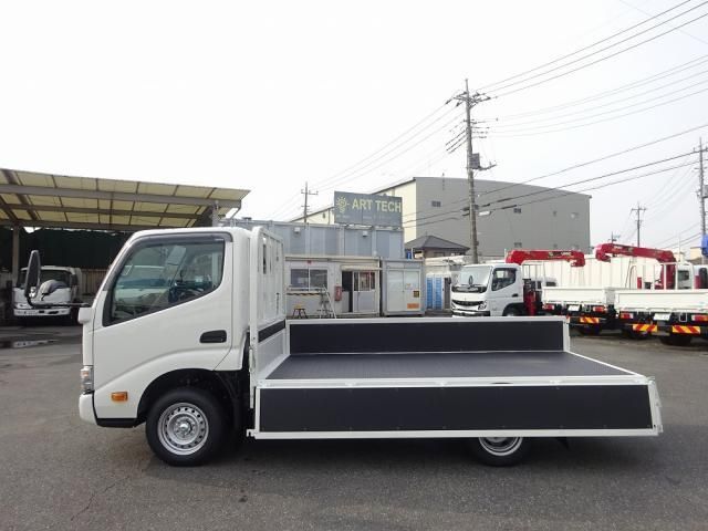 TOYOTA DYNA 2026 Image 31