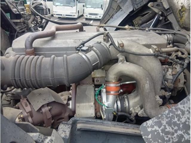 HINO PROFIA 2004 Image 31