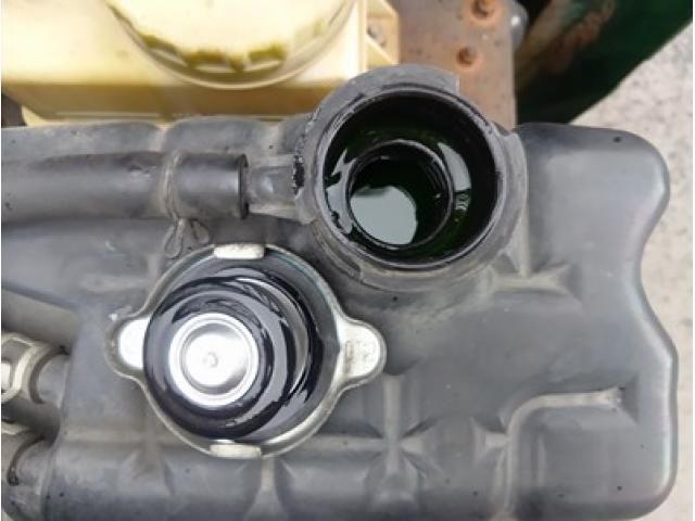 HINO PROFIA 2004 Image 31