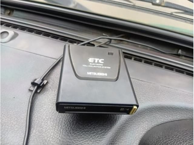 HINO PROFIA 2004 Image 31