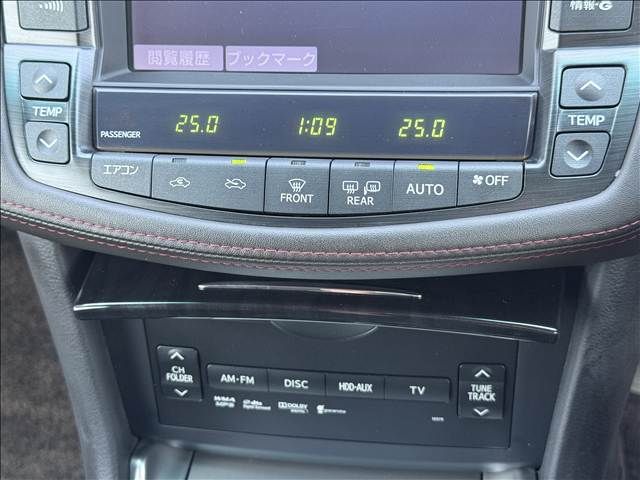 TOYOTA CROWN SEDAN 2011 Image 31