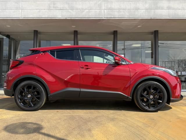 TOYOTA C-HR 2020 Image 31