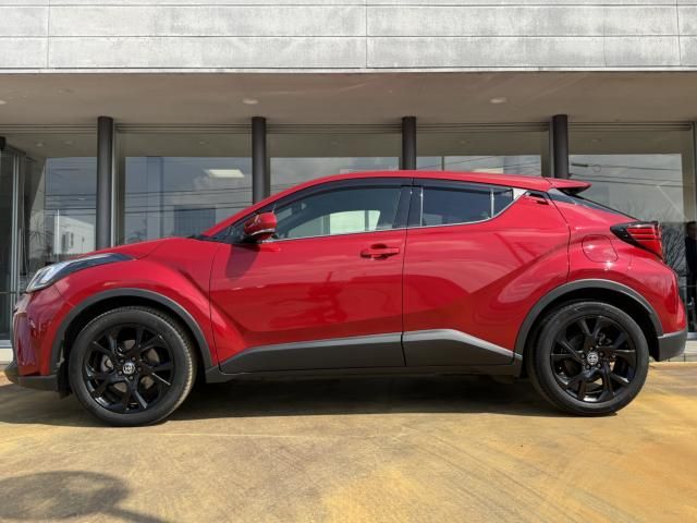 TOYOTA C-HR 2020 Image 31