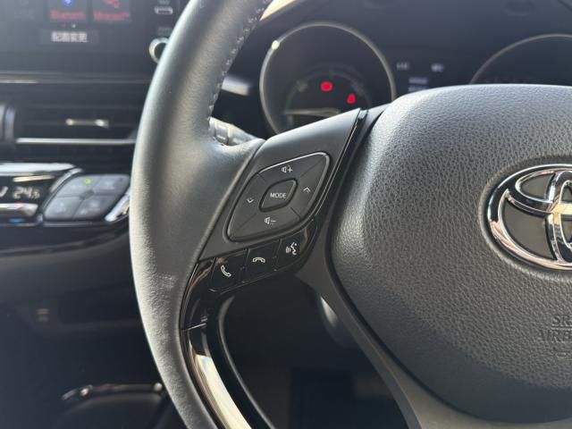 TOYOTA C-HR 2020 Image 31