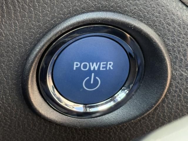 TOYOTA C-HR 2020 Image 31