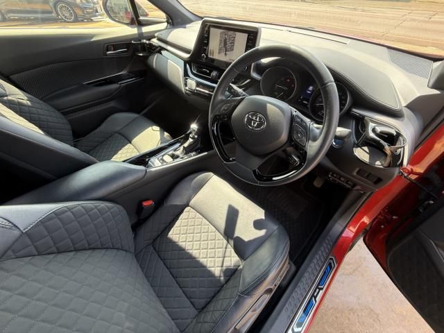 TOYOTA C-HR 2020 Image 31