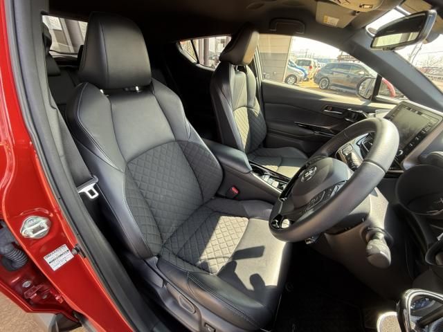 TOYOTA C-HR 2020 Image 31