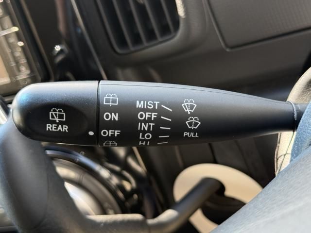 DAIHATSU TANTO CUSTOM 2013 Image 31