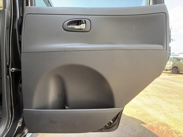 DAIHATSU TANTO CUSTOM 2013 Image 31