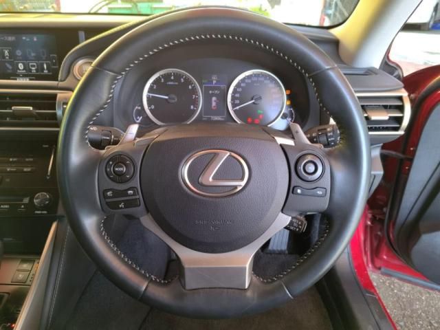 TOYOTA LEXUS IS250 2013 Image 31