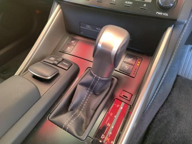 TOYOTA LEXUS IS250 2013 Image 31