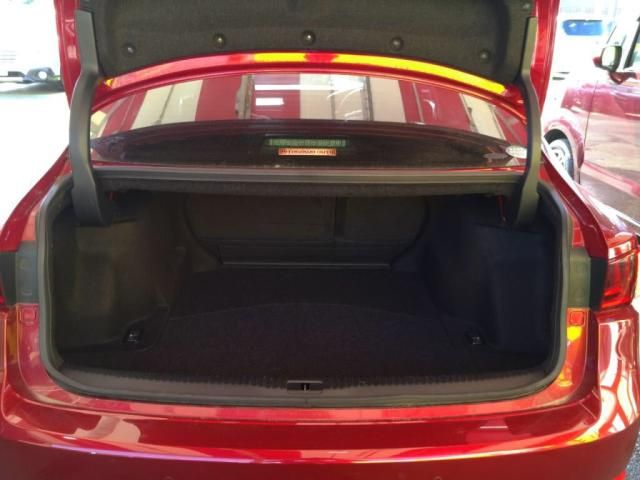 TOYOTA LEXUS IS250 2013 Image 31