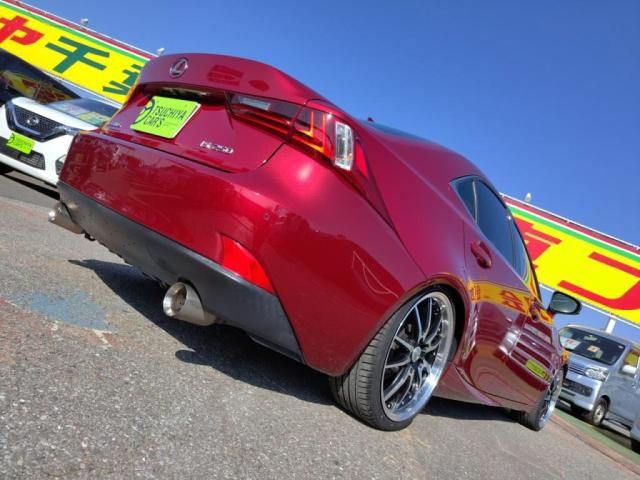 TOYOTA LEXUS IS250 2013 Image 31