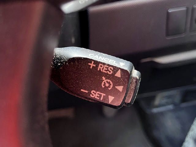 TOYOTA ESTIMA 2013 Image 31