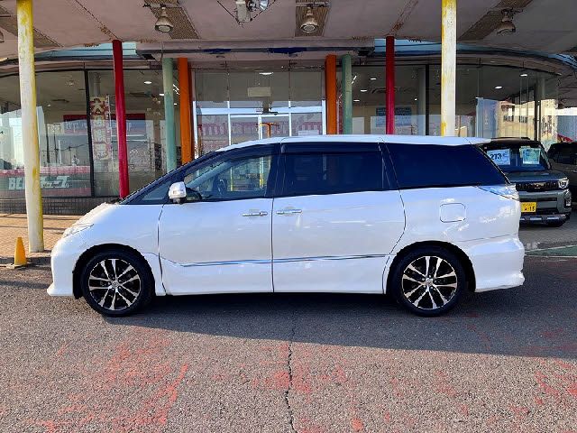 TOYOTA ESTIMA 2013 Image 31