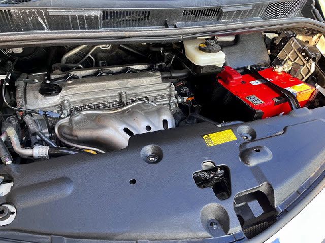 TOYOTA ESTIMA 2013 Image 31