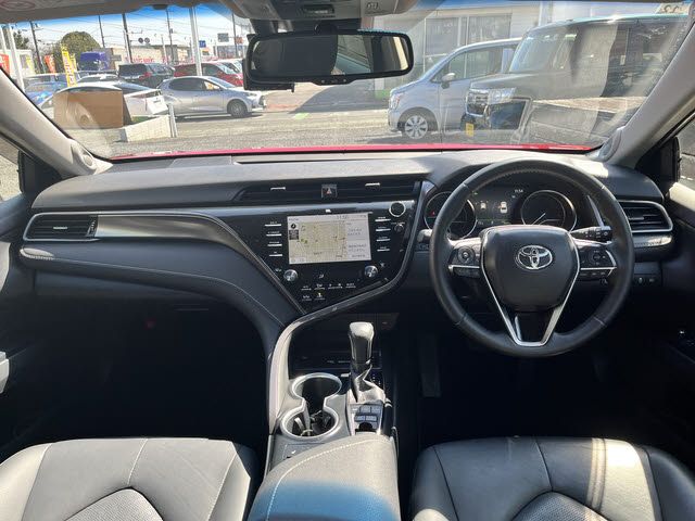 TOYOTA CAMRY HYBRID 2020 Image 31