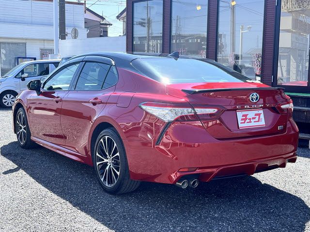 TOYOTA CAMRY HYBRID 2020 Image 31