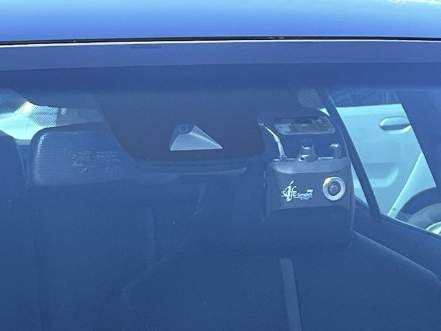 TOYOTA CAMRY HYBRID 2020 Image 31