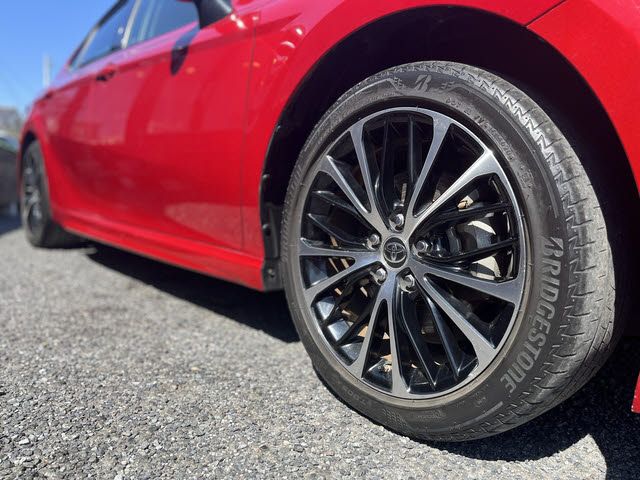 TOYOTA CAMRY HYBRID 2020 Image 31