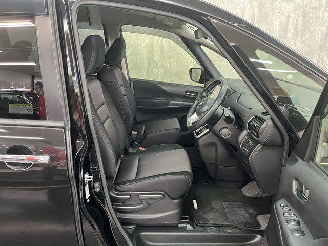 NISSAN SERENA  S-HYBRID 2016 Image 31